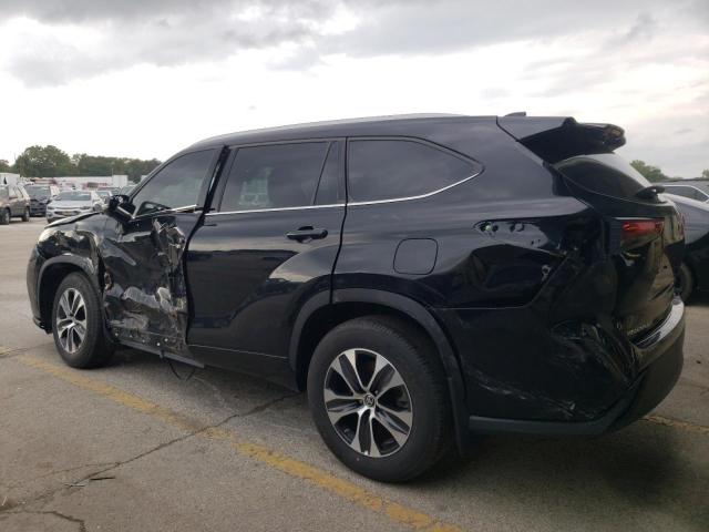 Image 2 of 2022 TOYOTA HIGHLANDER XLE 2022 with VIN 5TDGZRBH7NS573512