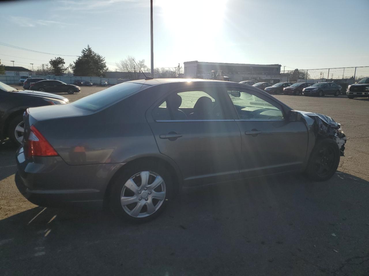 Obraz 3 z 2011 FORD FUSION SE 2011 z VIN 3FAHP0HA4BR334021