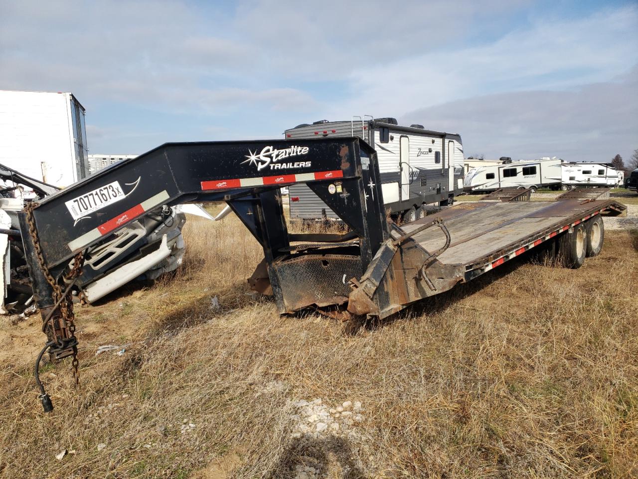 Image 2 of 2020 STERLING STERLING 2020 with VIN 13YGF2523LC126194