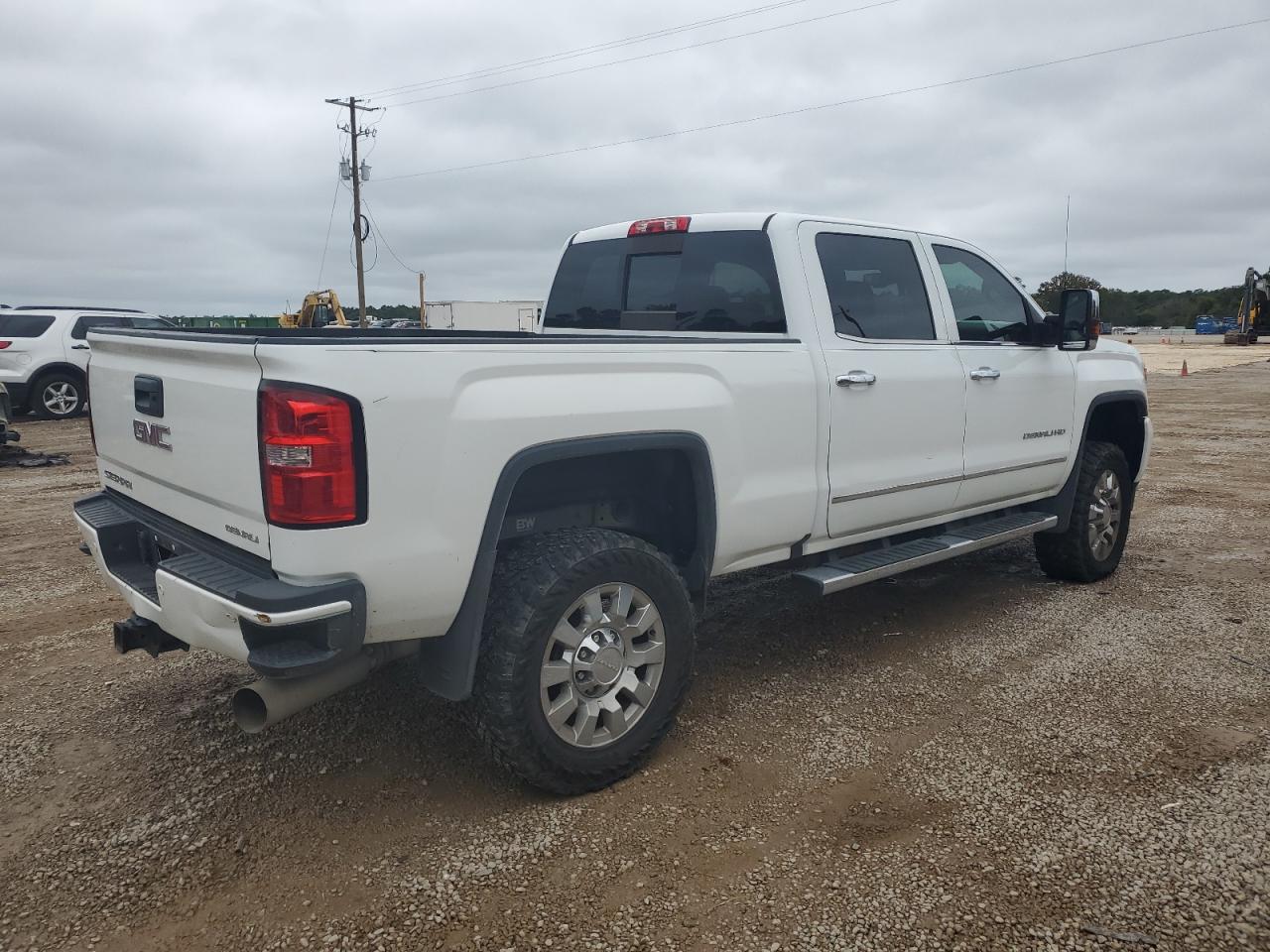 Изображение 3 2019 GMC SIERRA K2500 DENALI 2019 с VIN 1GT12SEY6KF270231
