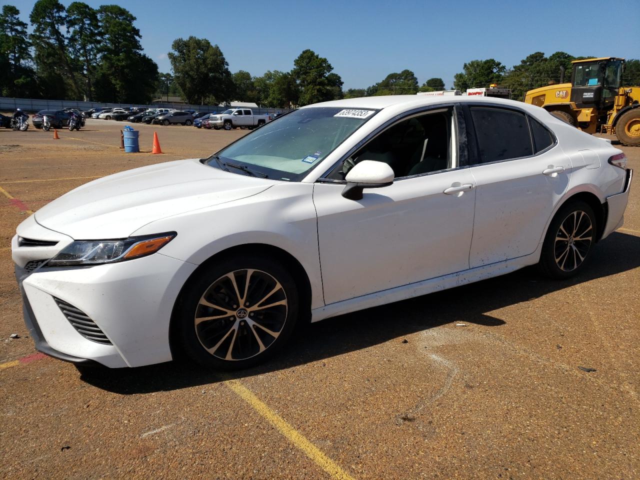 Image 1 of 2019 TOYOTA CAMRY L 2019 with VIN 4T1B11HK5KU181878