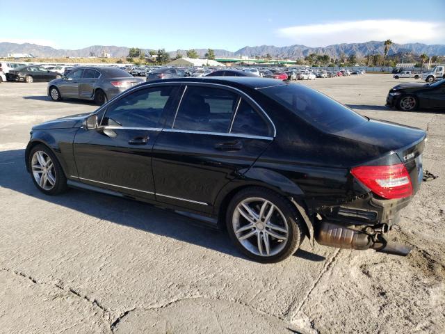 Obraz 2 z 2014 MERCEDES-BENZ C 250 2014 z VIN WDDGF4HB2ER306961
