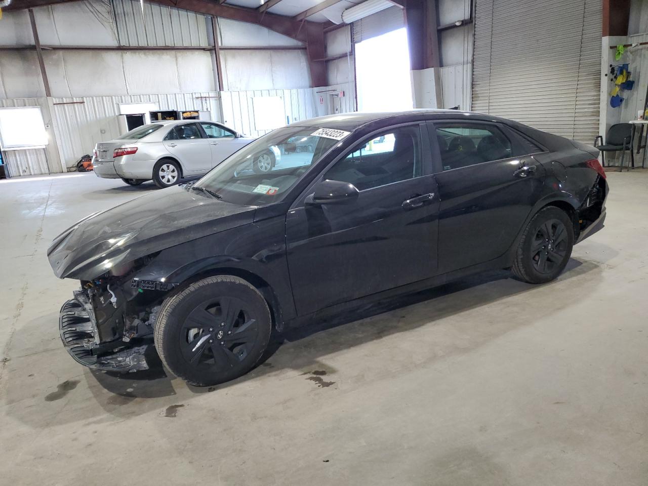 Изображение 1 2023 HYUNDAI ELANTRA BLUE 2023 с VIN KMHLM4AJ0PU037788