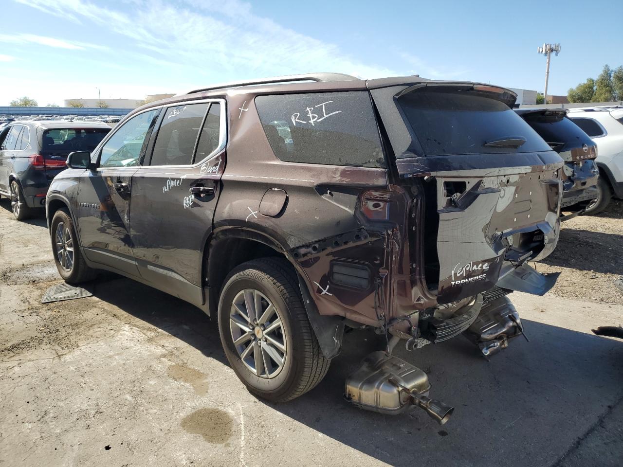 Obraz 2 z 2023 CHEVROLET TRAVERSE LT 2023 z VIN 1GNERHKW8PJ160683