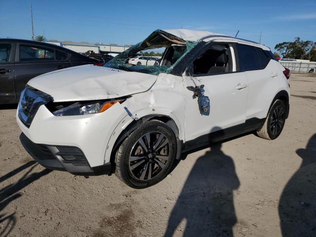 Изображение 1 2019 NISSAN KICKS S 2019 с VIN 3N1CP5CU0KL560131