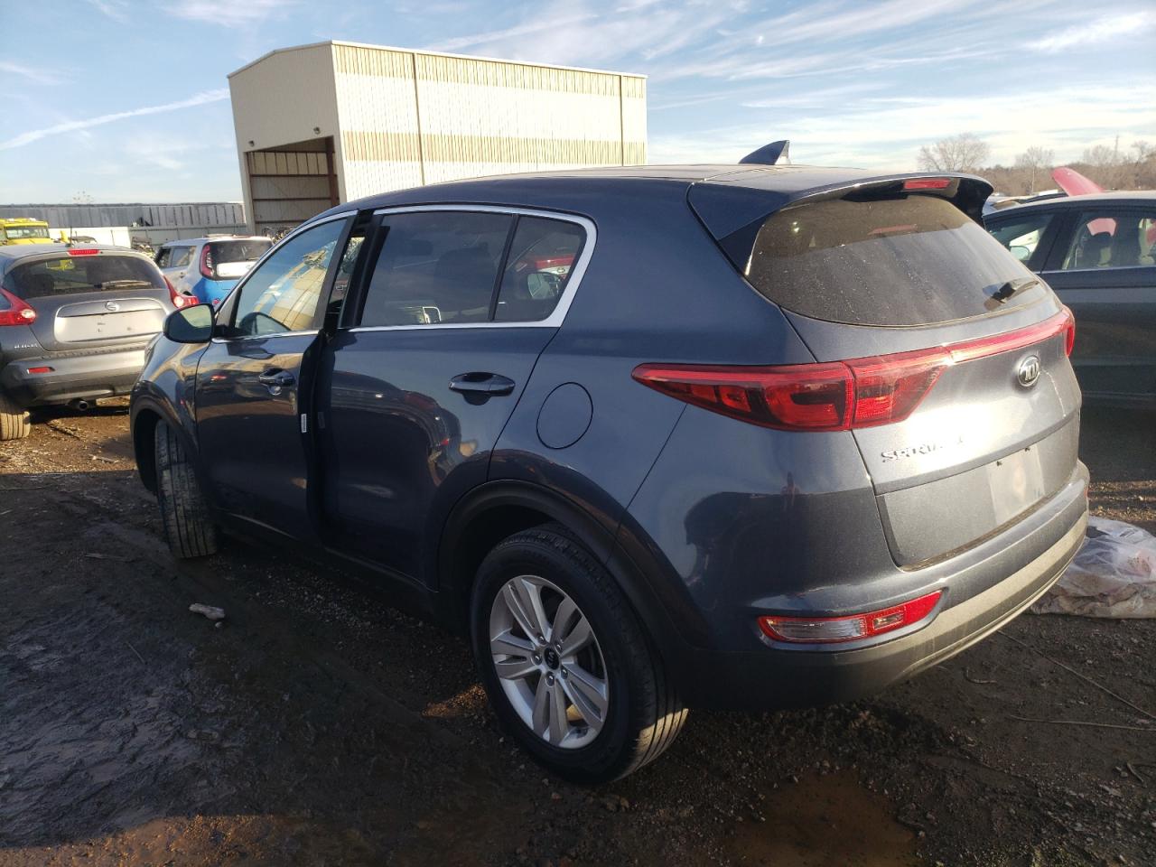 Image 2 of 2018 KIA SPORTAGE LX 2018 with VIN KNDPM3AC8J7395146
