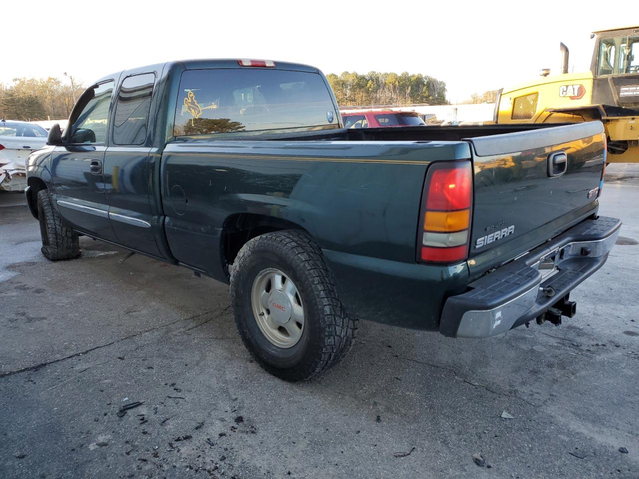 Изображение 2 2005 GMC NEW SIERRA C1500 2005 с VIN 2GTEC19T051379187