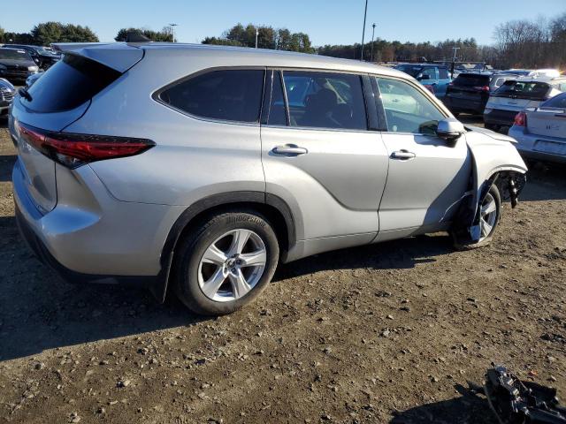 Image 3 of 2022 TOYOTA HIGHLANDER L 2022 with VIN 5TDBZRBH2NS186134