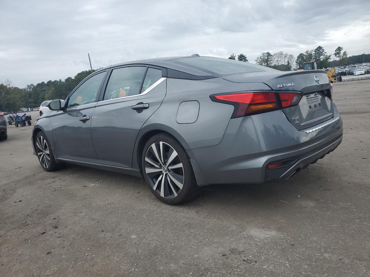 Image 2 of 2022 NISSAN ALTIMA SR 2022 with VIN 1N4BL4CV4NN342601