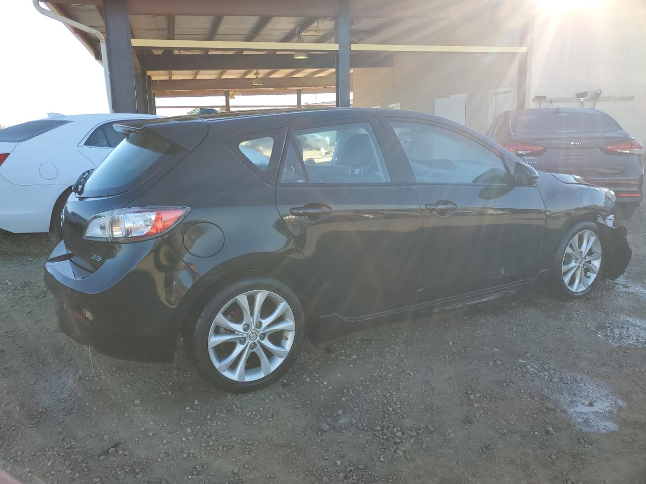 Image 3 of 2011 MAZDA 3 S 2011 with VIN JM1BL1M66B1372430