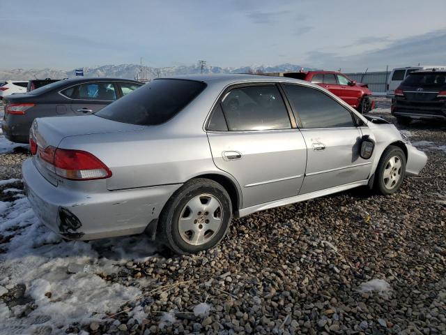 Image 3 of 2002 HONDA ACCORD EX 2002 with VIN 1HGCG16542A015620