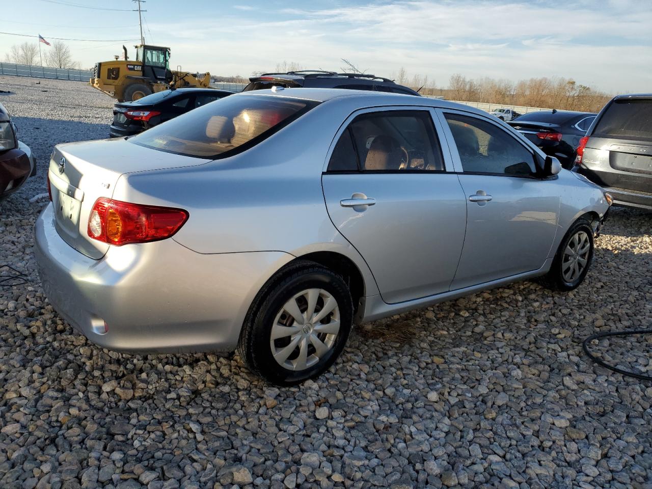 Obraz 3 z 2010 TOYOTA COROLLA BASE 2010 z VIN JTDBU4EE6AJ059185