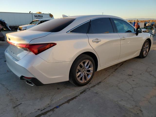 Image 3 of 2019 TOYOTA AVALON XLE 2019 with VIN 4T1BZ1FB8KU012272