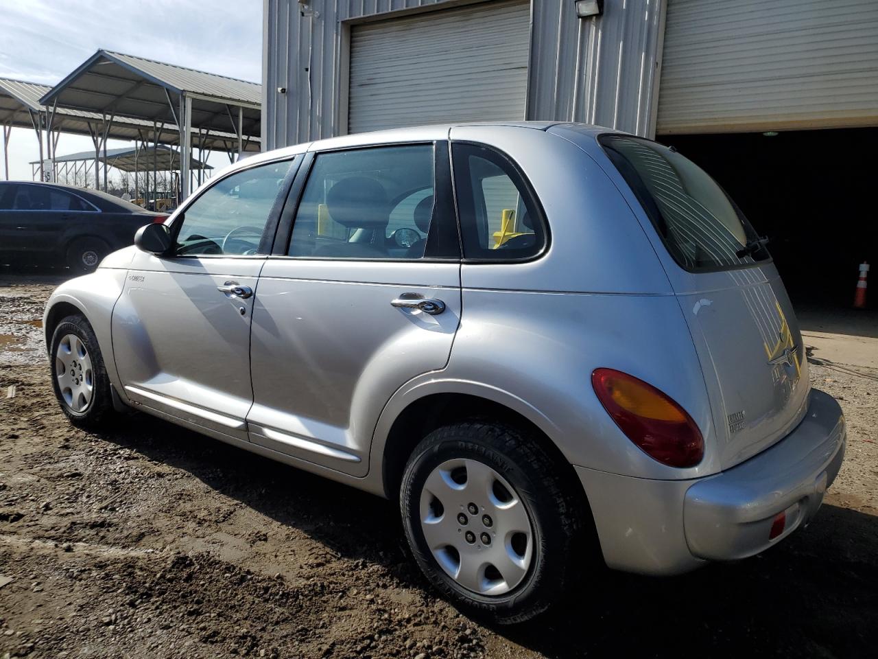 Image 2 of 2005 CHRYSLER PT CRUISER TOURING 2005 with VIN 3C4FY58B35T550048