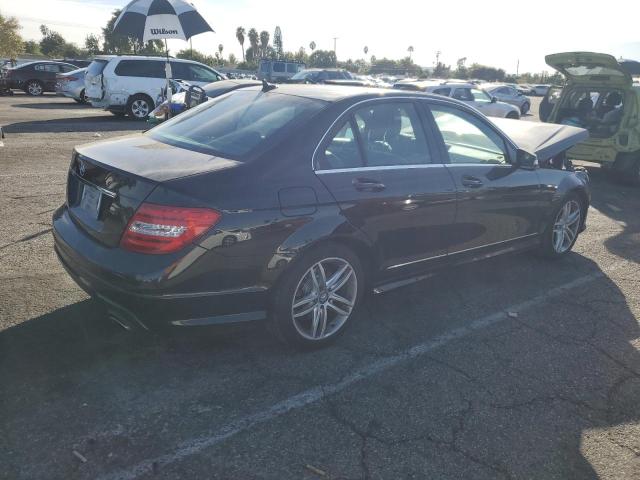 Image 3 of 2014 MERCEDES-BENZ C 300 4MATIC 2014 with VIN WDDGF8AB2EG167542