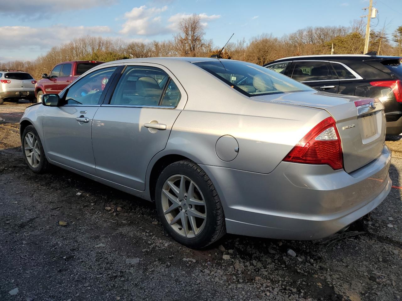 Изображение 2 2011 FORD FUSION SEL 2011 с VIN 3FAHP0JG5BR168557