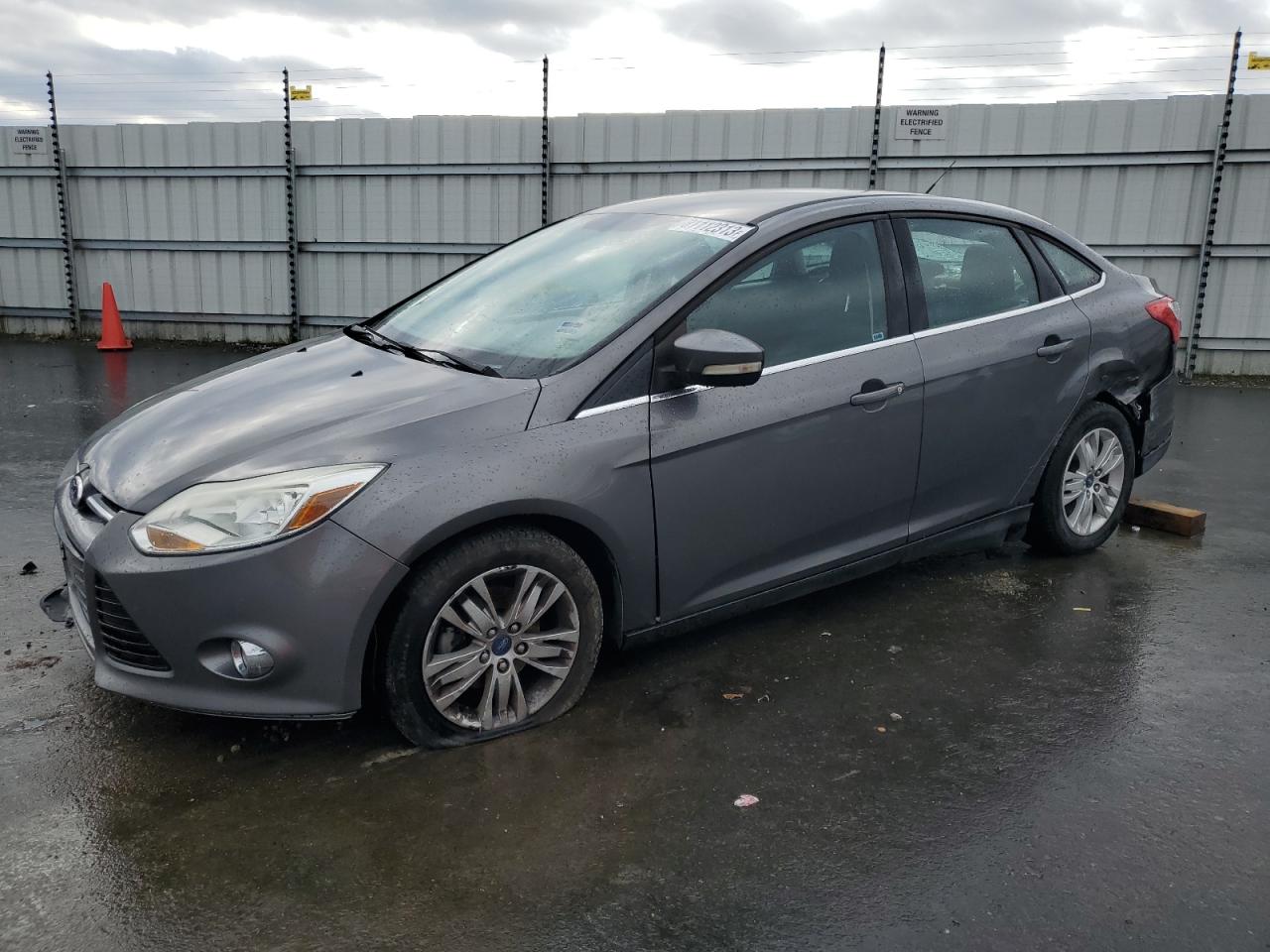 Image 1 of 2012 FORD FOCUS SEL 2012 with VIN 1FAHP3H20CL367866