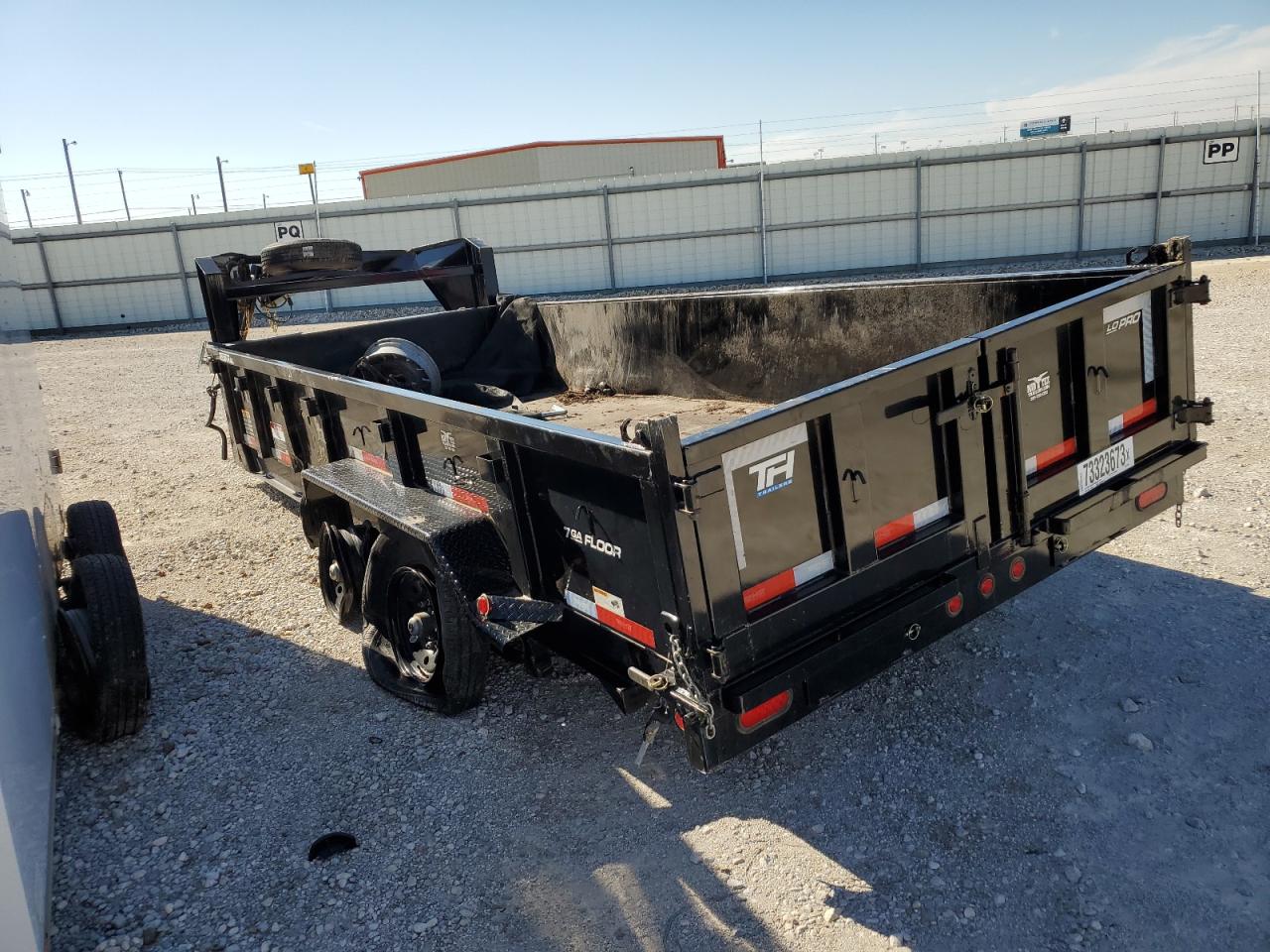 Obraz 3 z 2022 TOPH TRAILER 2022 z VIN 4R7GD1622NC223103