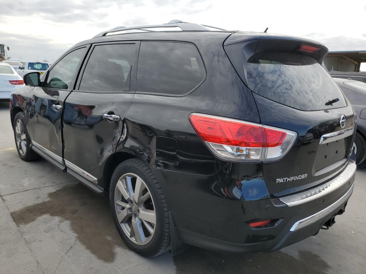 Obraz 2 z 2014 NISSAN PATHFINDER S 2014 z VIN 5N1AR2MMXEC607298