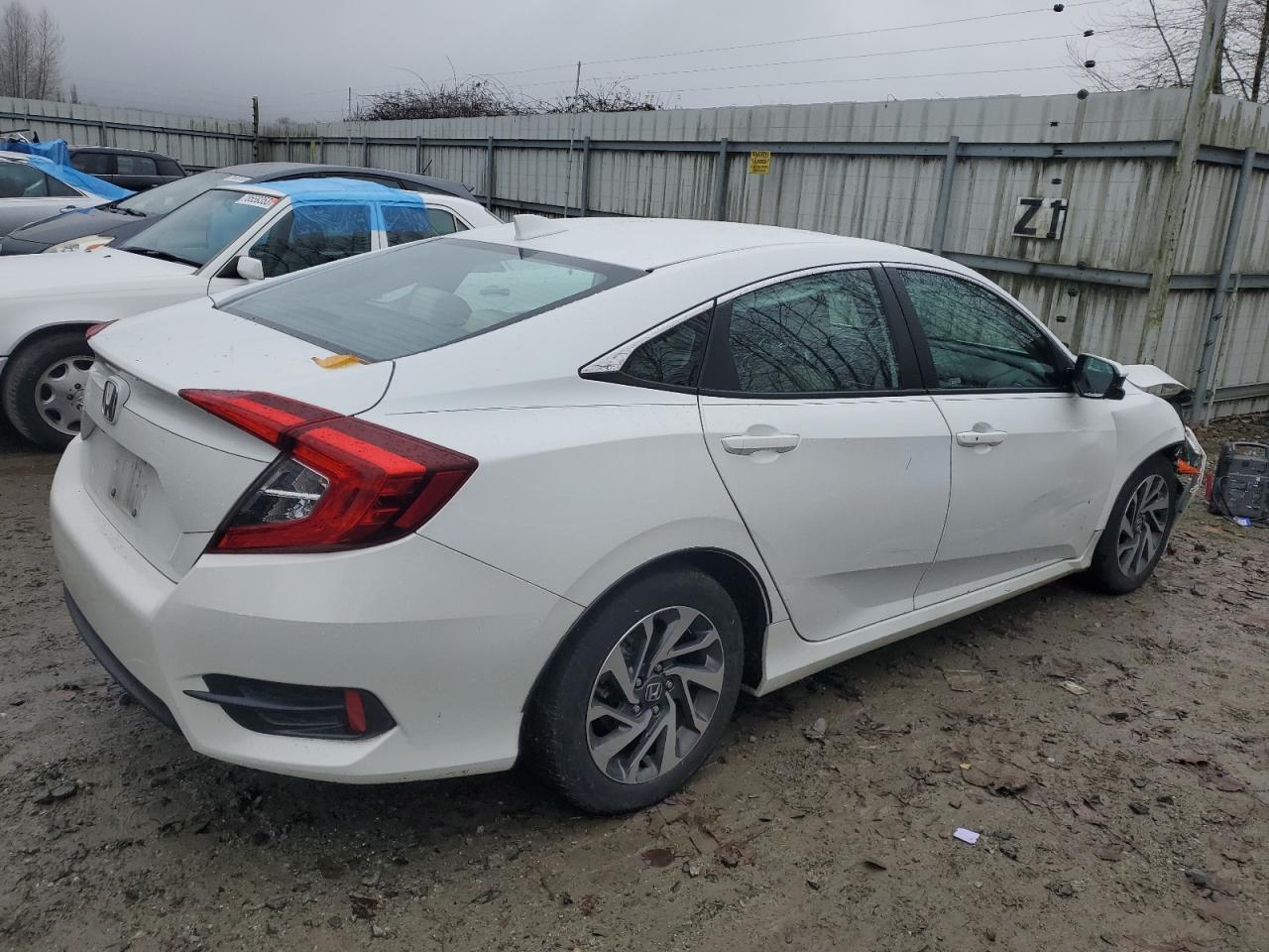 Изображение 3 2018 HONDA CIVIC EX 2018 с VIN 2HGFC2F79JH552421