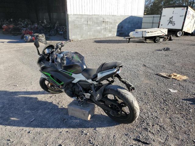Obraz 3 z 2022 KAWASAKI EX650 N 2022 z VIN ML5EXEN12NDA50203