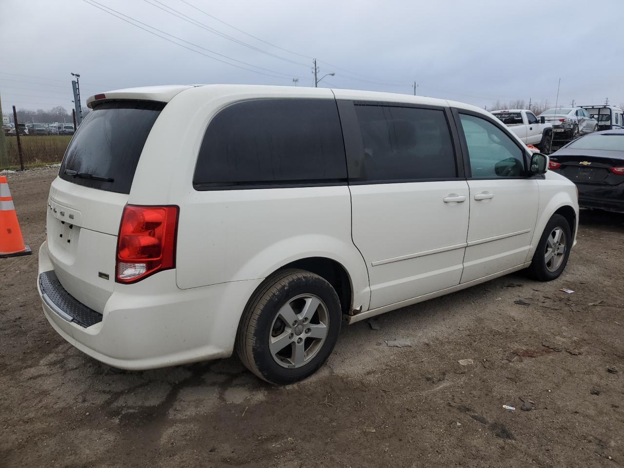 Obraz 3 z 2013 DODGE GRAND CARAVAN SXT 2013 z VIN 2C4RDGCG8DR524702