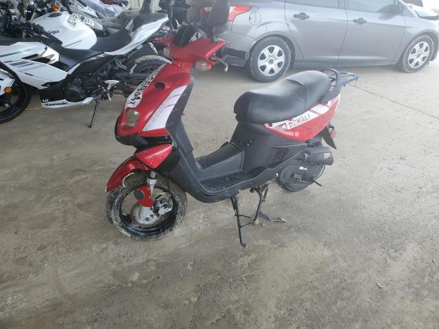 Image 2 of 2018 MOTO SCOOTER 2018 with VIN LL0TCAPF5JY480002