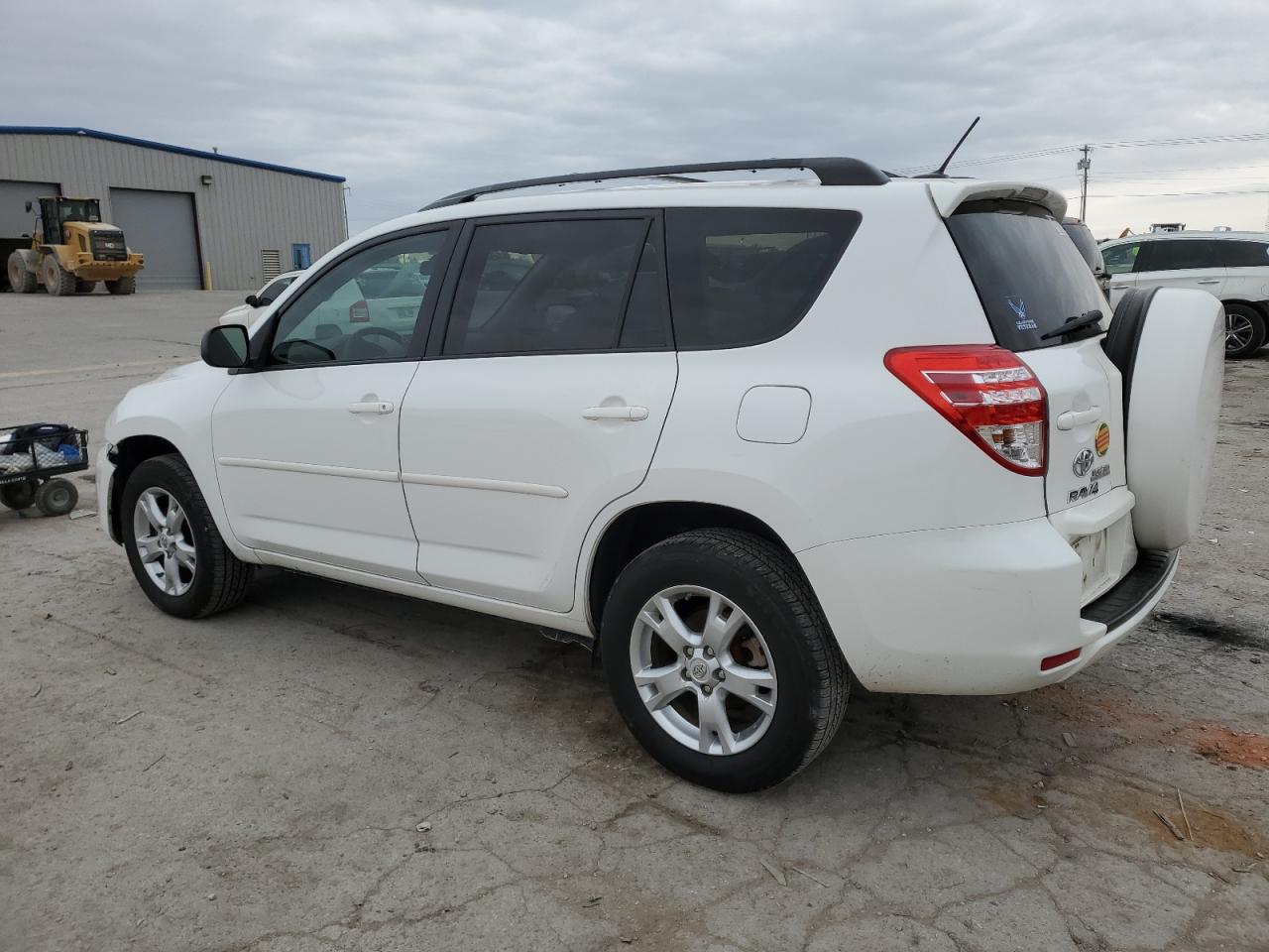 Image 2 of 2011 TOYOTA RAV4  2011 with VIN 2T3BF4DV1BW122367