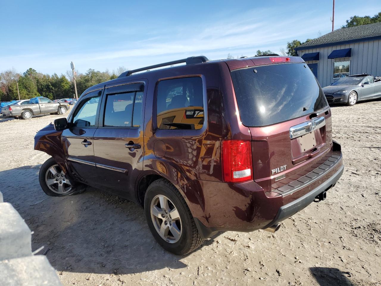 Image 2 of 2011 HONDA PILOT EXL 2011 with VIN 5FNYF3H52BB014456