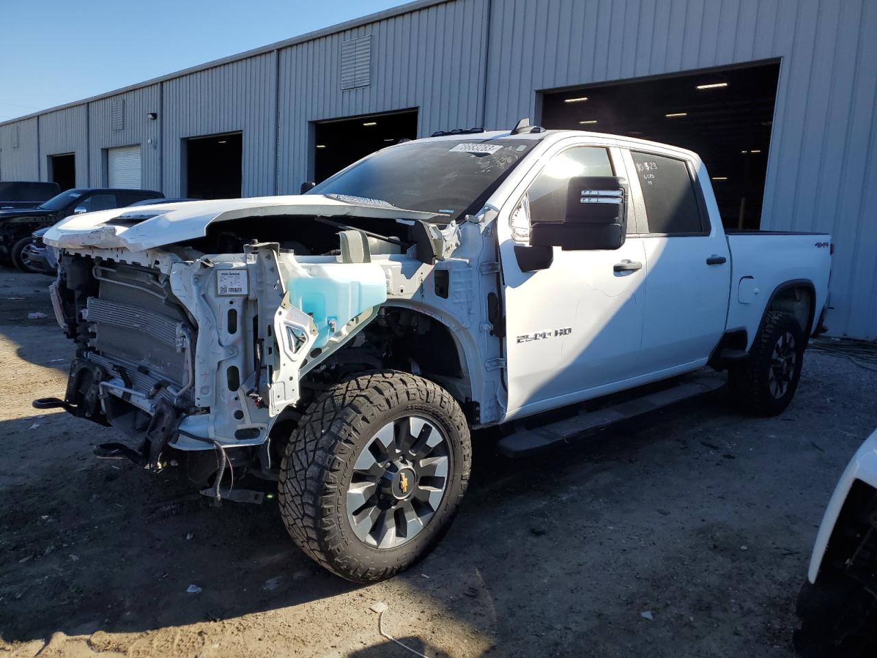 Изображение 1 2021 CHEVROLET SILVERADO K2500 CUSTOM 2021 с VIN 1GC1YMEYXMF246544