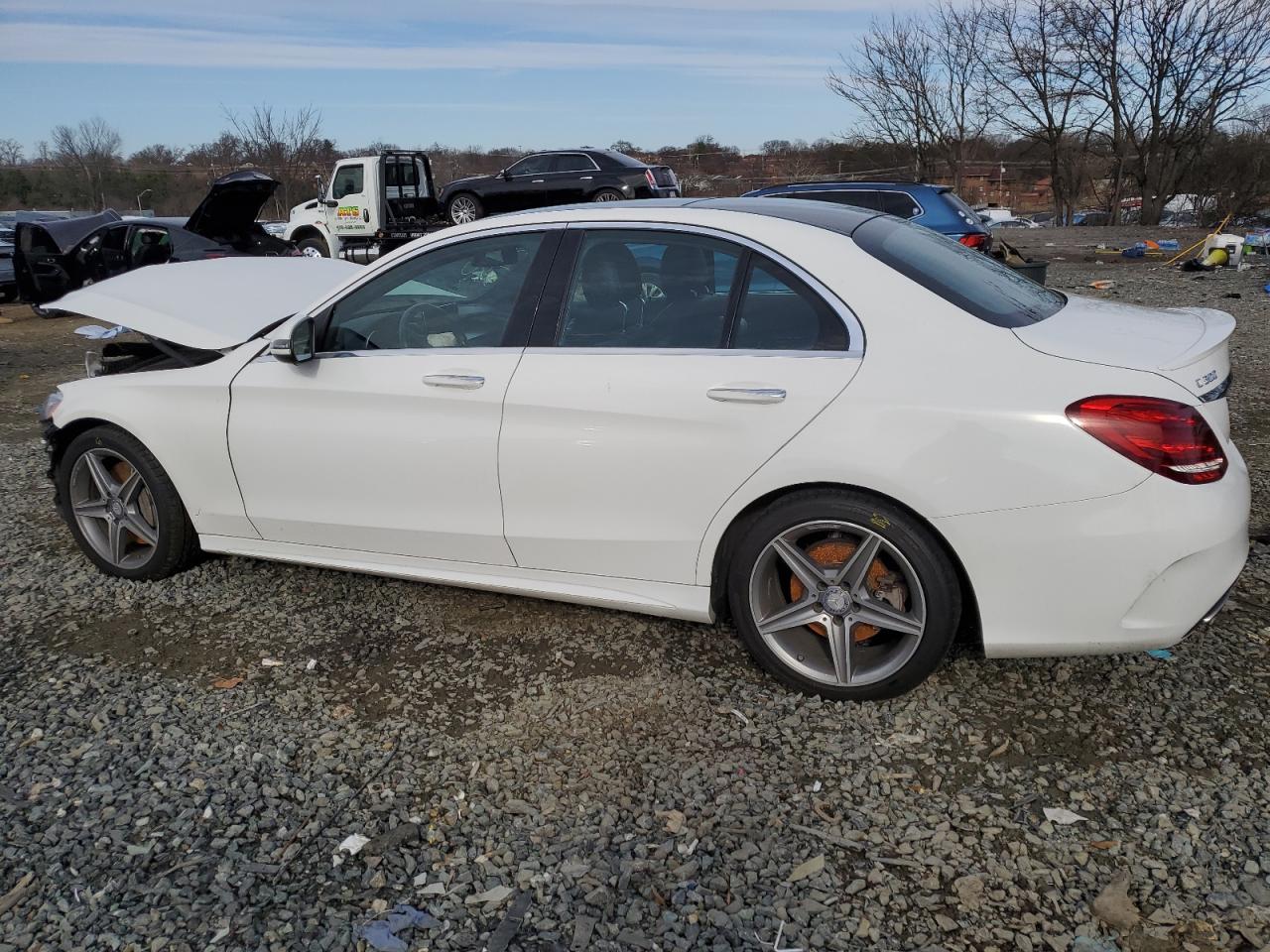 Изображение 2 2016 MERCEDES-BENZ C 300 4MATIC 2016 с VIN 55SWF4KB2GU169316