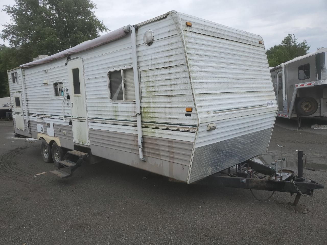 Изображение 1 2004 SKYLINE LAYTON 2004 с VIN 1SL200P214F002022