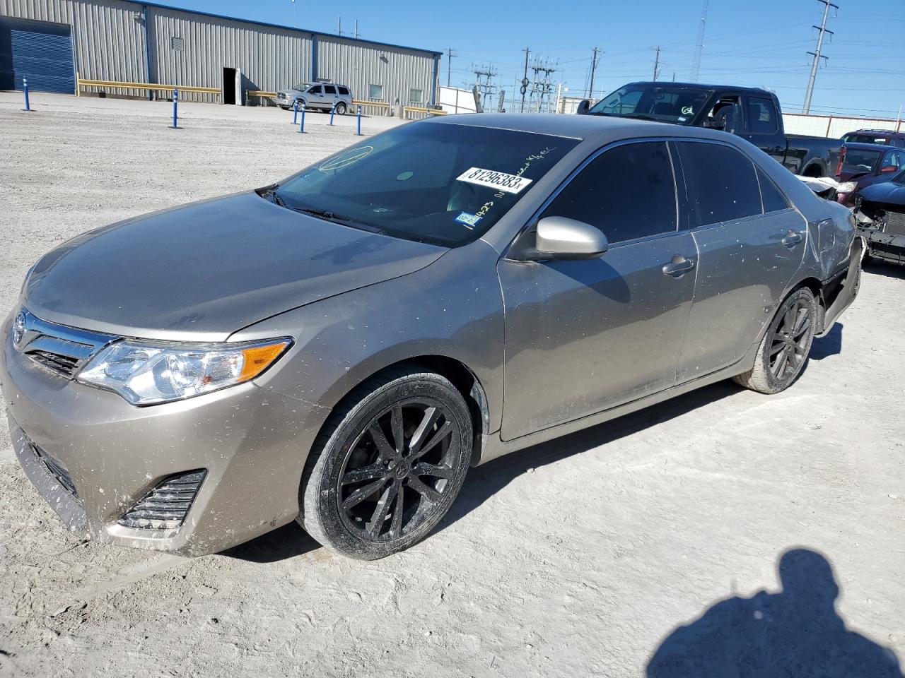 Image 1 of 2013 TOYOTA CAMRY L 2013 with VIN 4T4BF1FK9DR327650