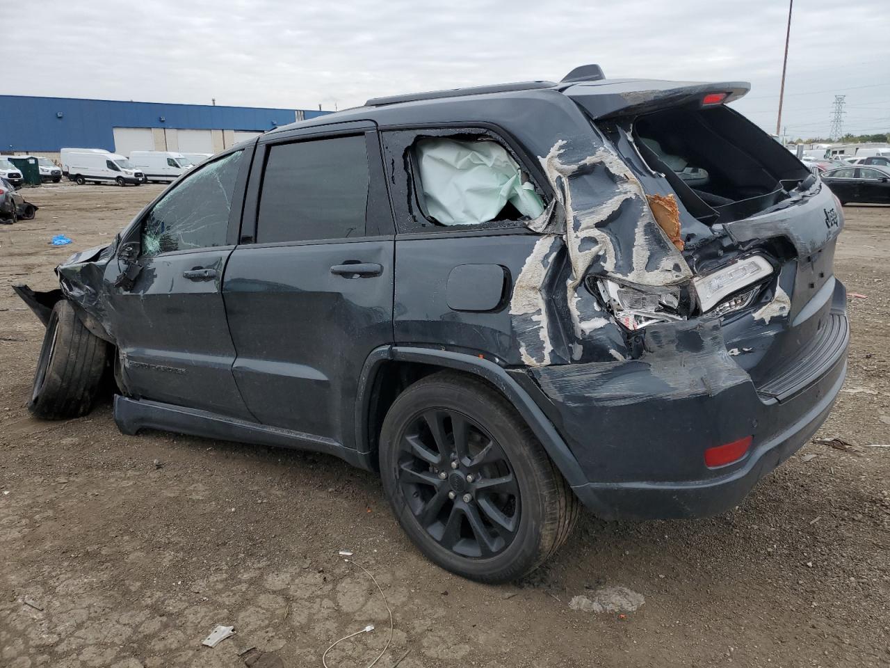 Изображение 2 2017 JEEP GRAND CHEROKEE LAREDO 2017 с VIN 1C4RJFAG7HC894740