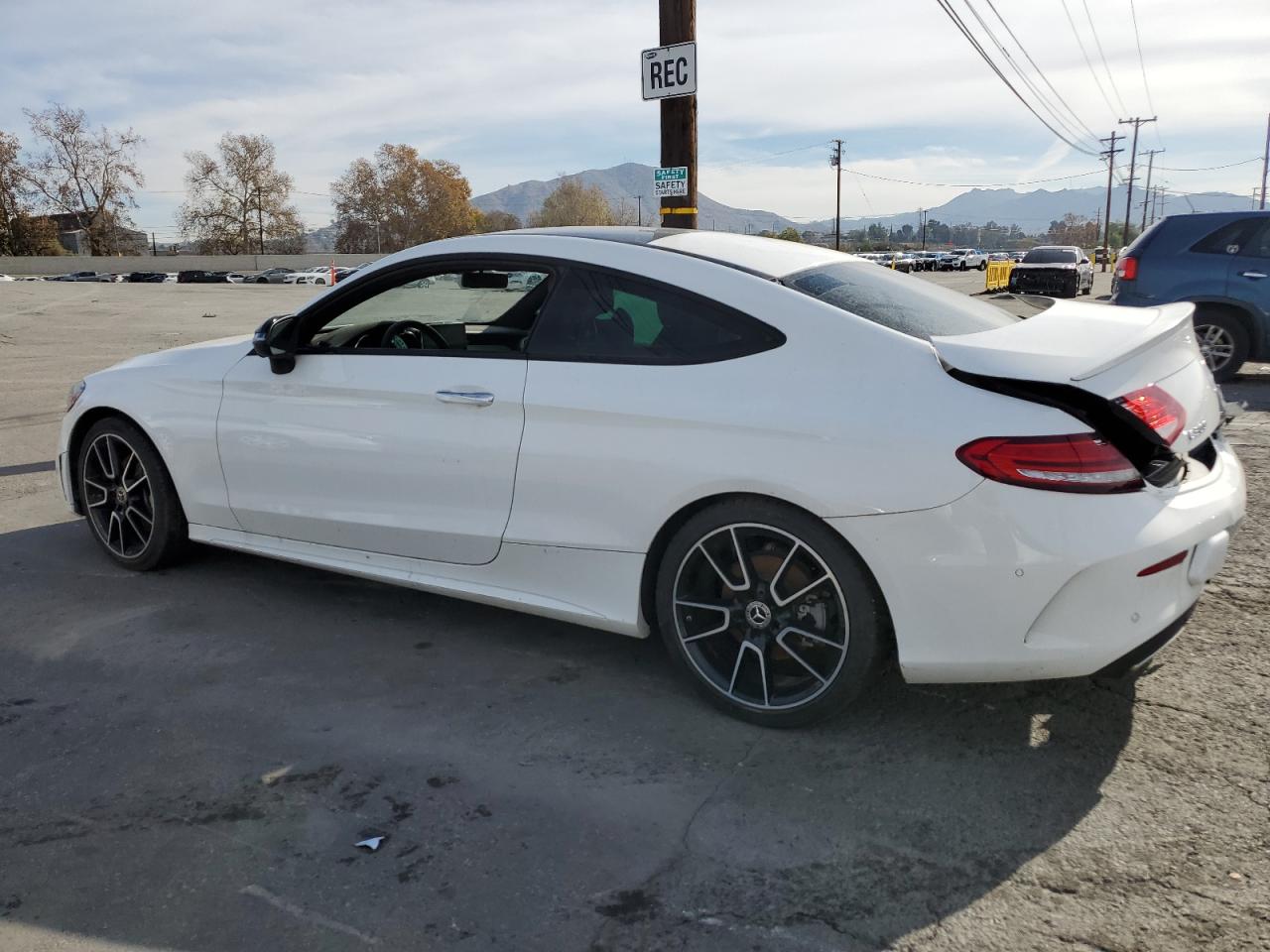 Obraz 2 z 2021 MERCEDES-BENZ C 300 2021 z VIN W1KWJ8DB6MG058912