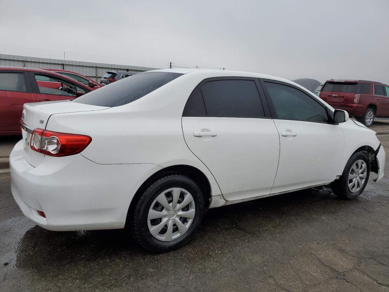 Изображение 3 2011 TOYOTA COROLLA BASE 2011 с VIN 2T1BU4EE2BC546154