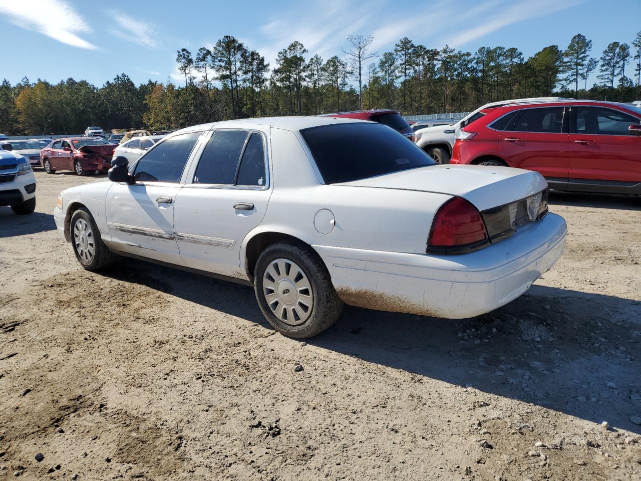 Obraz 2 z 2010 FORD CROWN VICTORIA POLICE INTERCEPTOR 2010 z VIN 2FABP7BV3AX141854