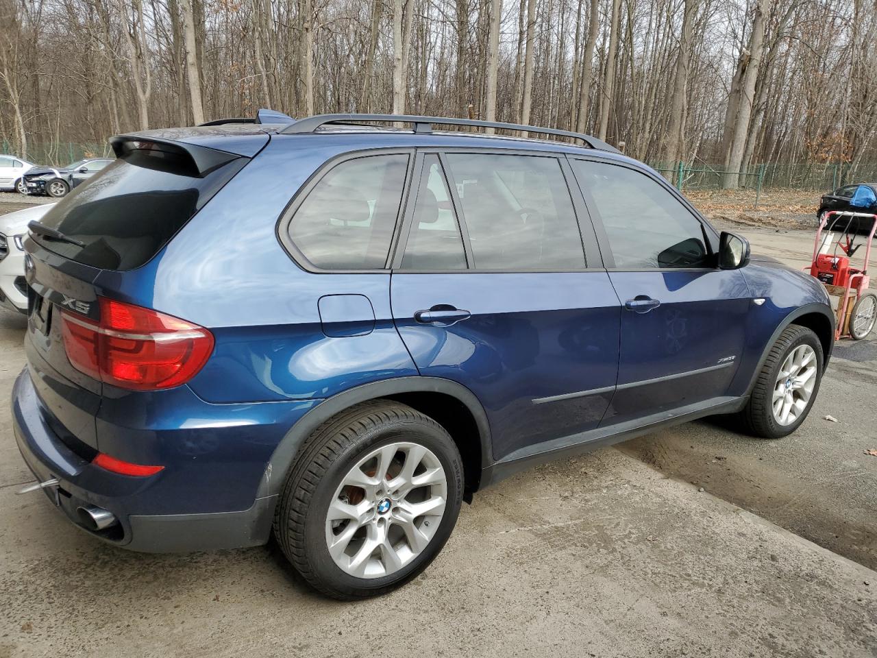Image 3 of 2011 BMW X5 XDRIVE35I 2011 with VIN 5UXZV4C53BL414820