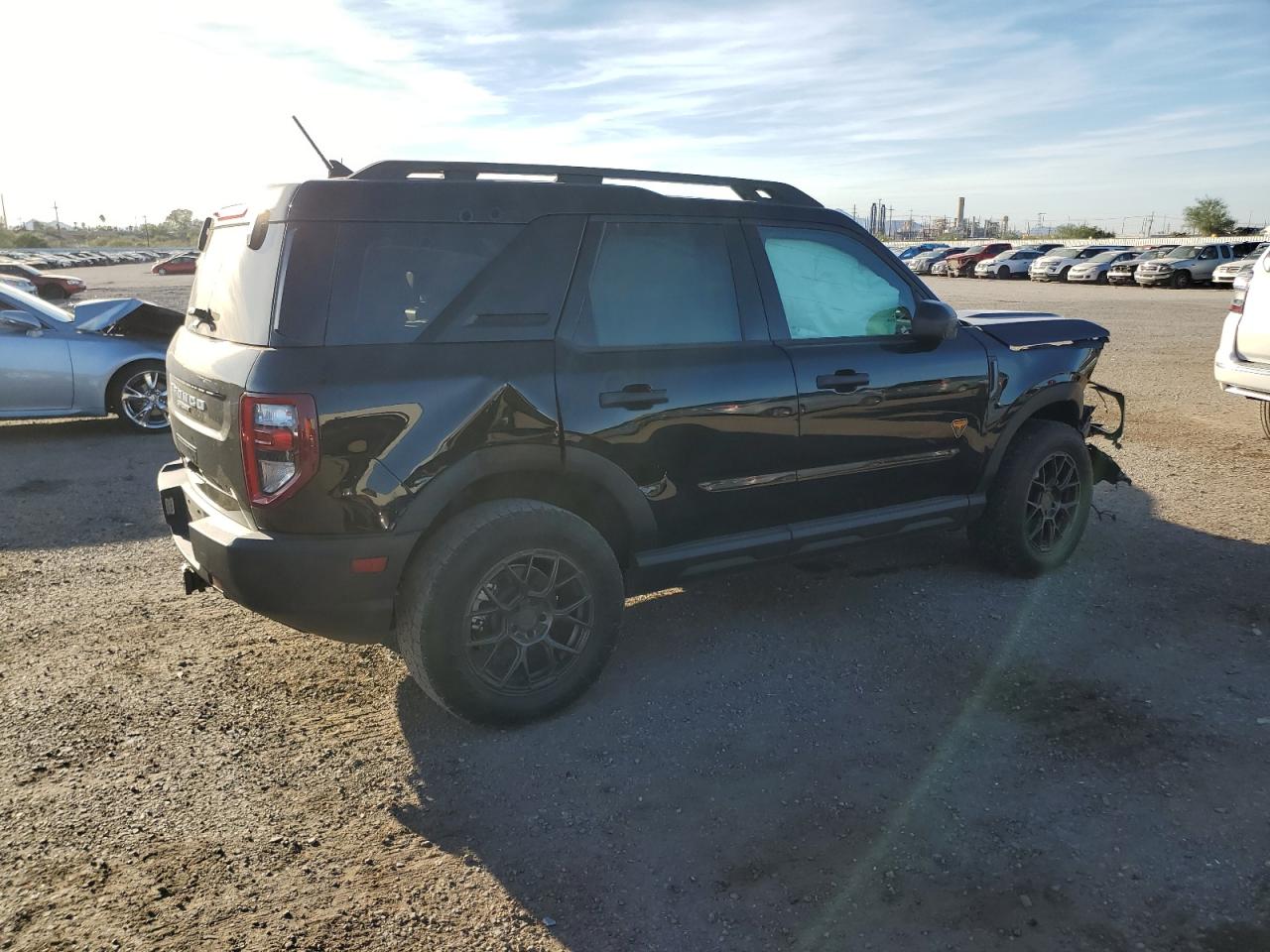 Image 3 of 2021 FORD BRONCO SPORT BADLANDS 2021 with VIN 3FMCR9D95MRA58350