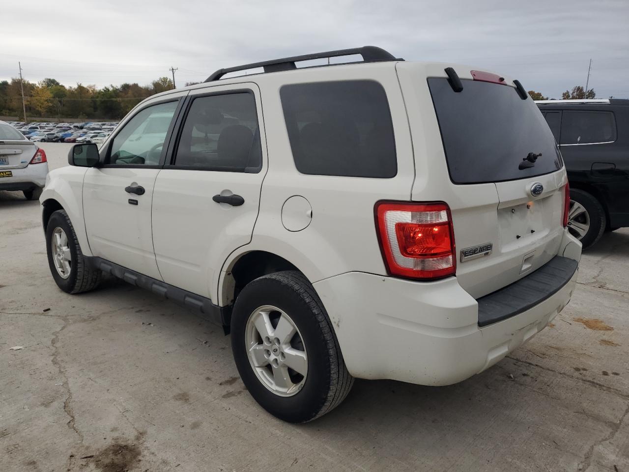 Obraz 2 z 2011 FORD ESCAPE XLT 2011 z VIN 1FMCU0D71BKB74736