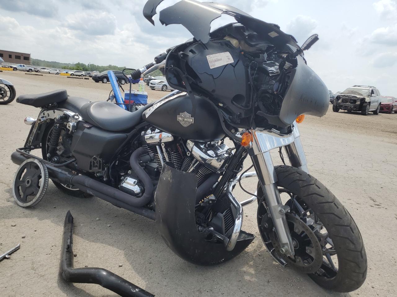 Изображение 1 2022 HARLEY-DAVIDSON FLHXS  2022 с VIN 1HD1KRP14NB617073