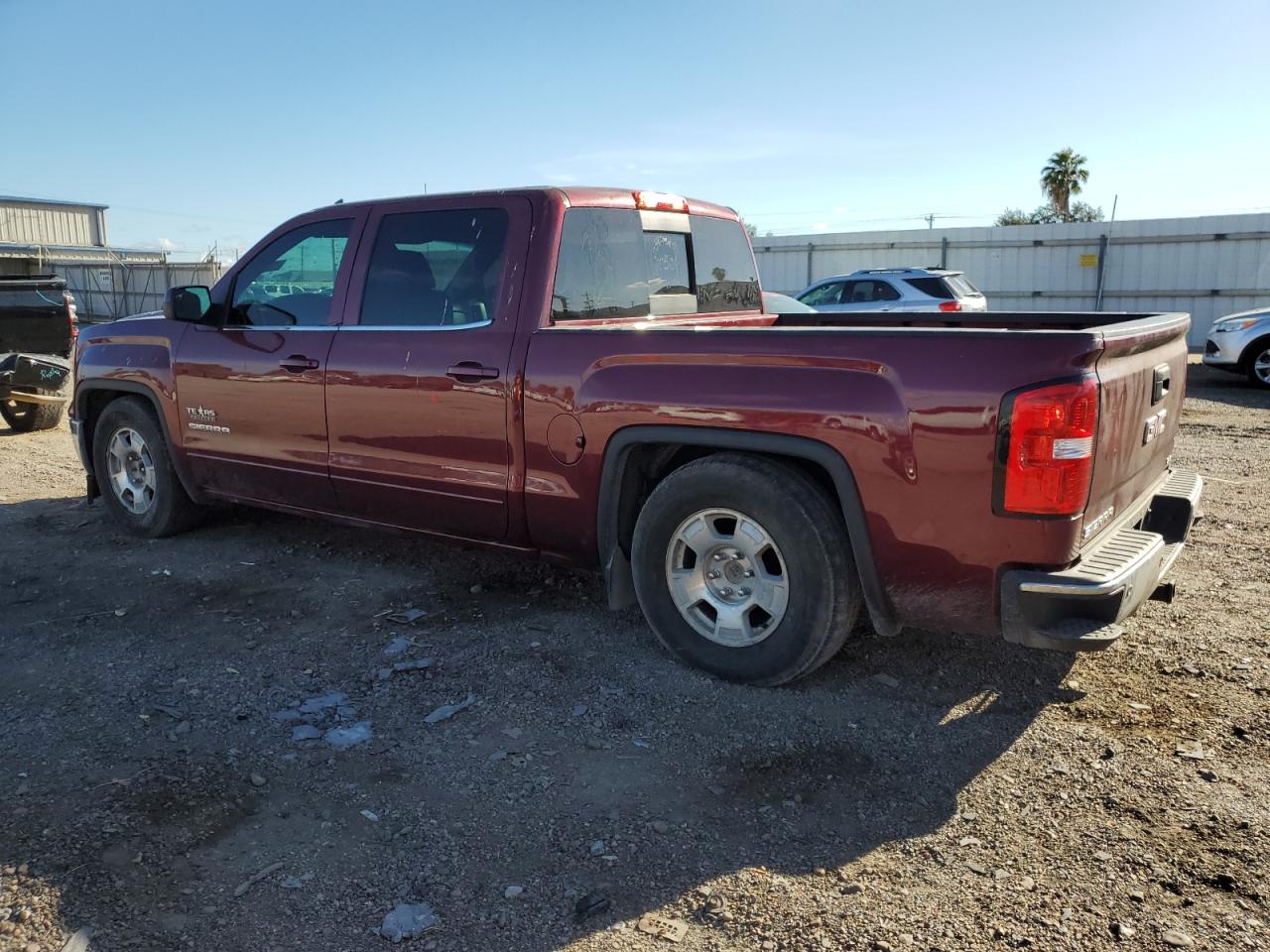 Image 2 of 2014 GMC SIERRA C1500 SLE 2014 with VIN 3GTP1UEC5EG102631