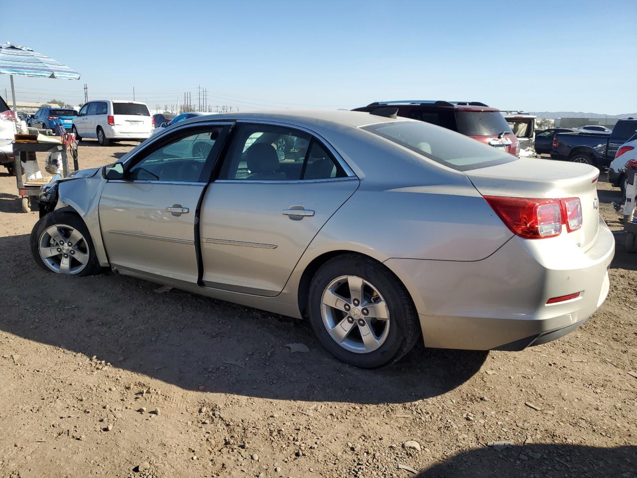 Obraz 2 z 2015 CHEVROLET MALIBU LS 2015 z VIN 1G11B5SL0FF141930