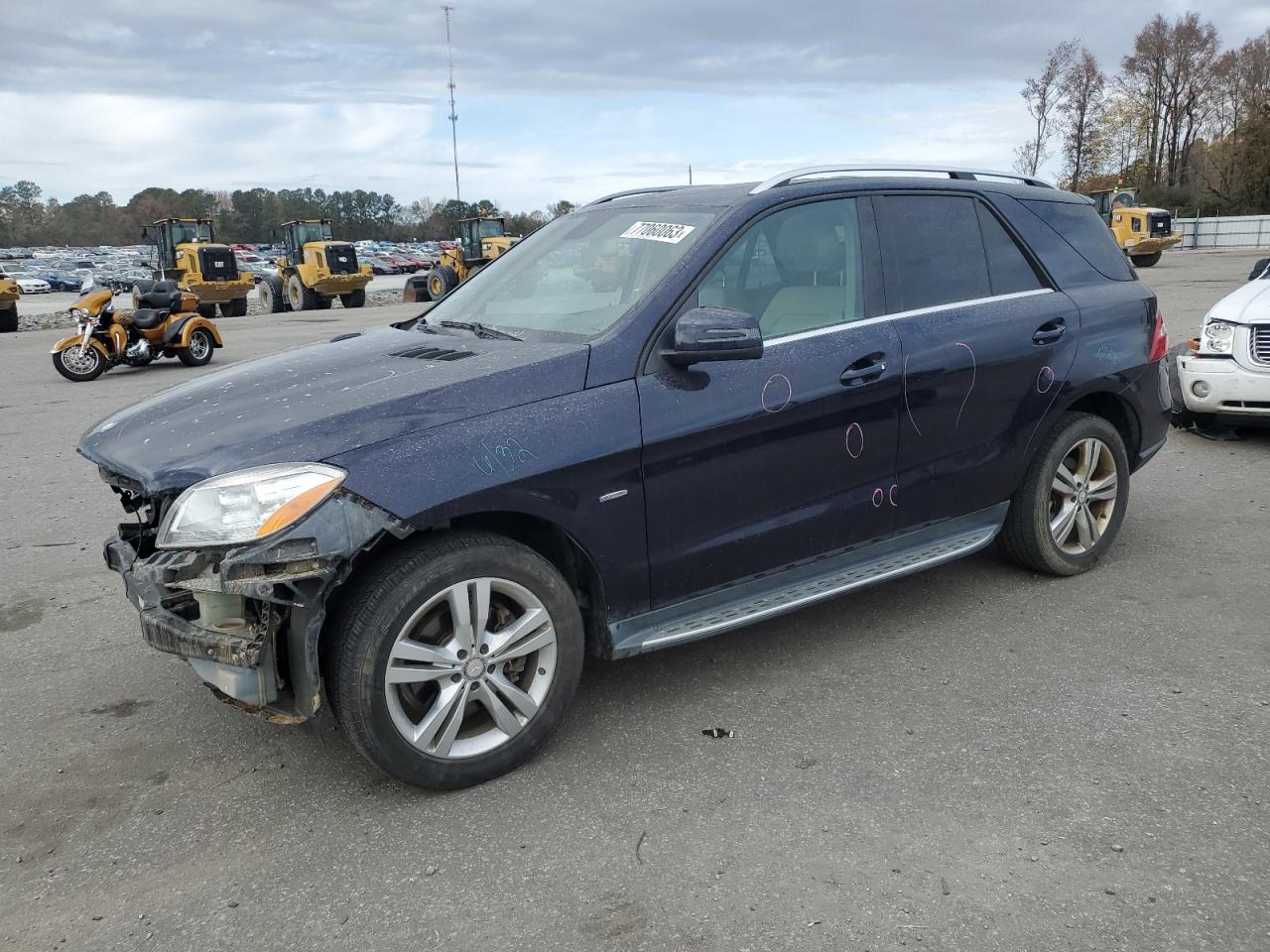Изображение 1 2012 MERCEDES-BENZ ML 350 4MATIC 2012 с VIN 4JGDA5HB8CA033808