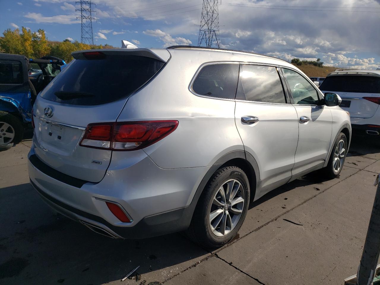 Obraz 3 z 2017 HYUNDAI SANTA FE SE 2017 z VIN KM8SMDHF5HU239881