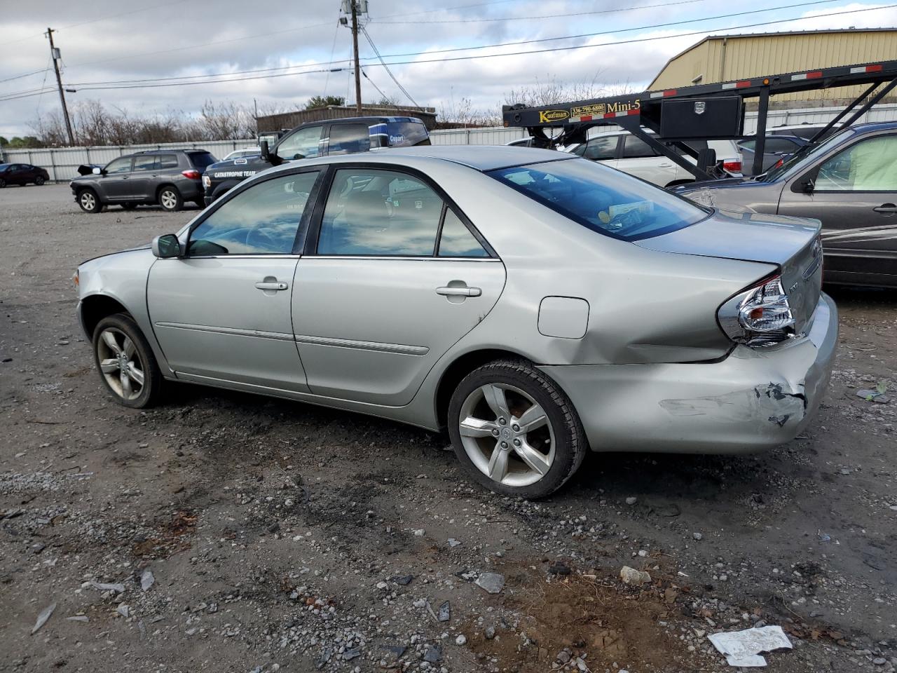 Изображение 2 2004 TOYOTA CAMRY LE 2004 с VIN 4T1BE32K24U886780