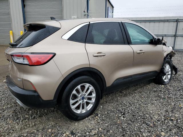 Image 3 of 2020 FORD ESCAPE SE 2020 with VIN 1FMCU9G65LUB87146