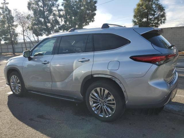 Изображение 2 2023 TOYOTA HIGHLANDER HYBRID LIMITED 2023 с VIN 5TDEBRCHXPS129473