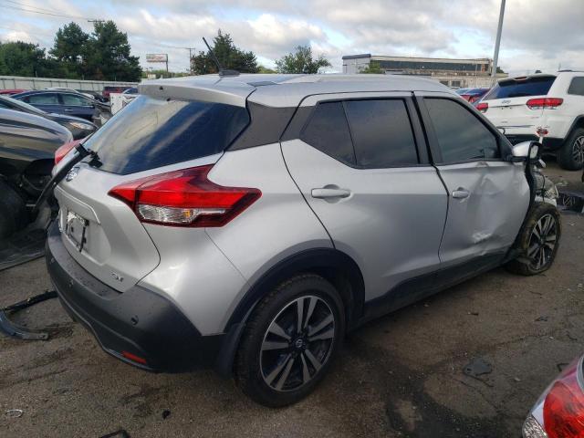 Image 3 of 2020 NISSAN KICKS SV 2020 with VIN 3N1CP5CVXLL483844