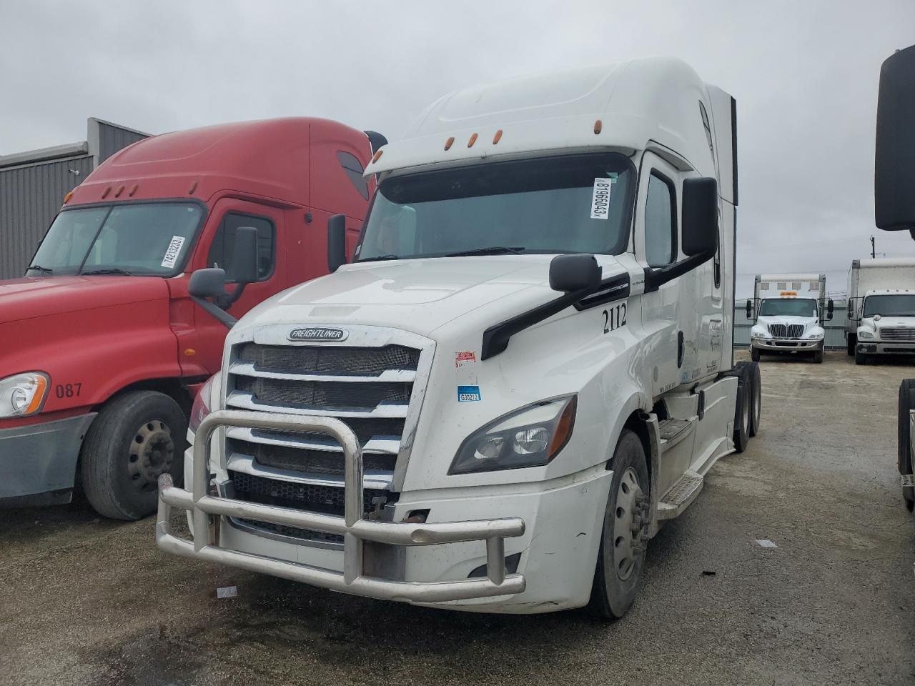 Изображение 2 2019 FREIGHTLINER CASCADIA 126  2019 с VIN 3AKJHHDR3KSKC9366